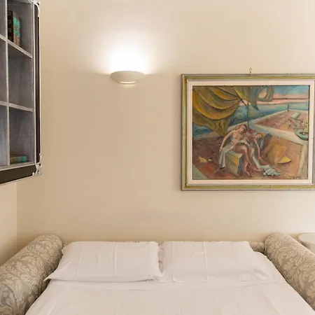 Classic 1Br Outside Ztl & 10 Min From Center-3