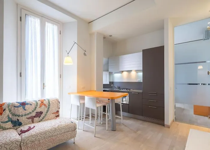 Small & Charming 1-Br Apt